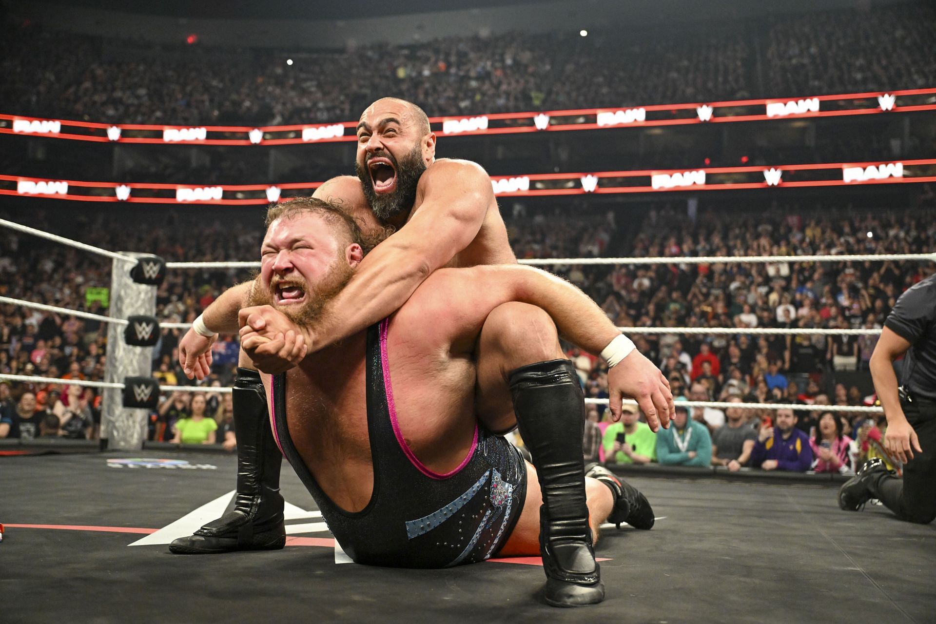 How tall is Rusev?